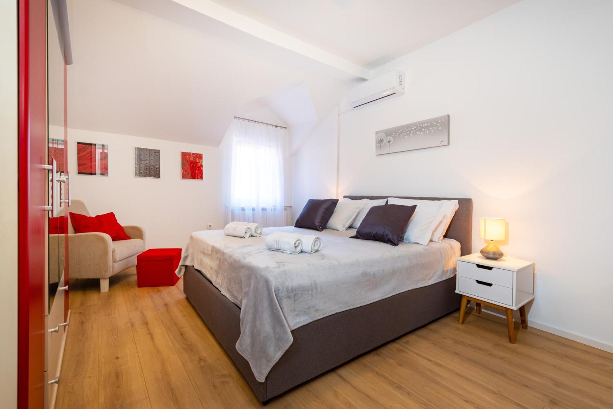 Mediterranean Terrace Apartment With Bikes & Sup Skradin Exterior foto